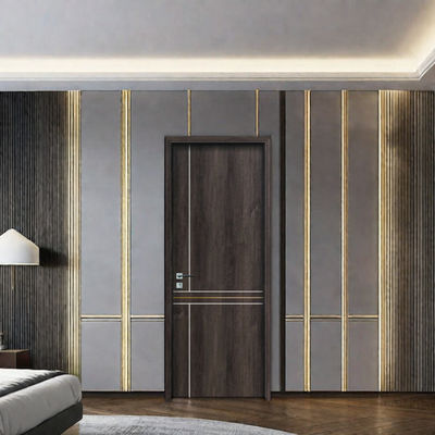 Bom preço. Tamanho padrão 2100*600*45mm Soundproof Customizable WPC Hollow Door para uso residencial e comercial on-line